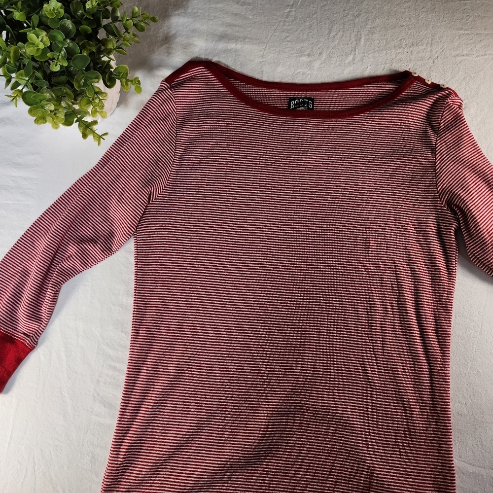 BNWOT Medium Roots Shirt
